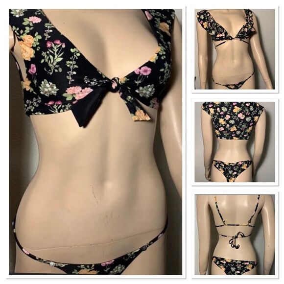 Beach Bunny Bikini Set!! - Picture 1 of 15